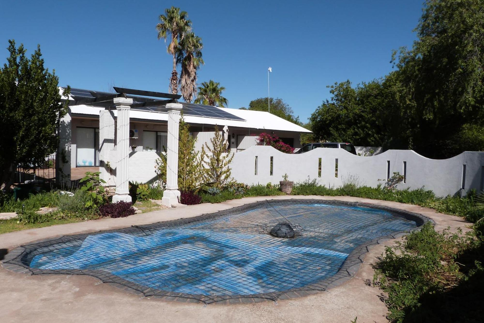 Hannah'S Haven Studio Deluxe - No Loadshedding Daire Beaufort West Dış mekan fotoğraf